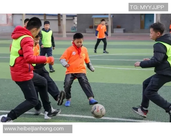 热情飞扬的足球明星与他们的热翅梦想之旅